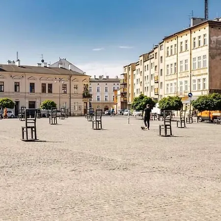 Апартаменты Old Town Premium - Ghetto Heroes Square View *
